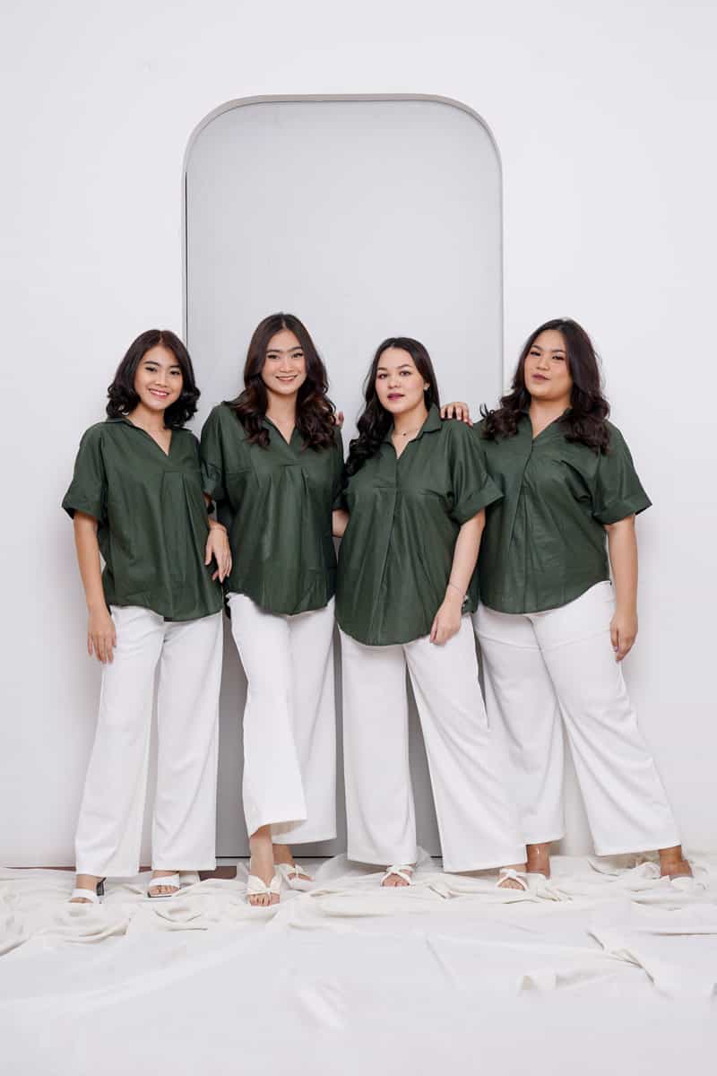 Kemeja Katun Twist Neck (Size XL-XXL)