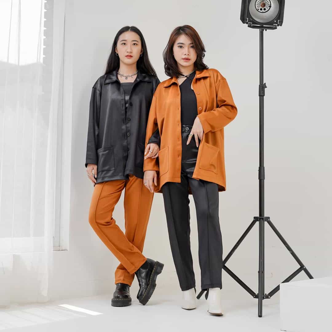 Jaket Kulit Oversized
