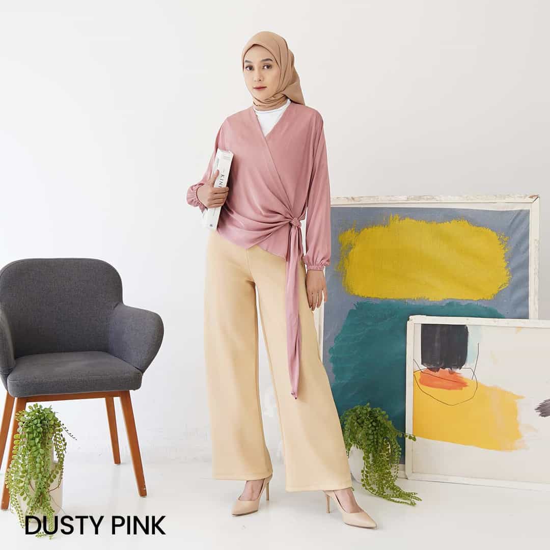 Blouse Satin Overslag Jihan