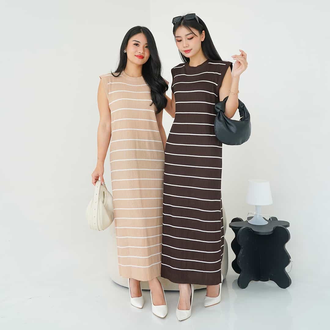Dress Garis Rajut Frillmingo