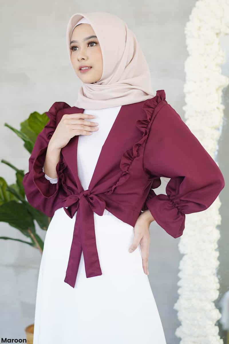Outer Ruffle Taylor