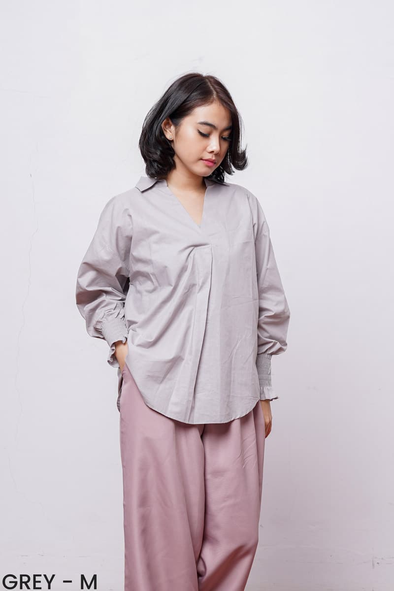 Kemeja Oversized Jinju (Size M-L)