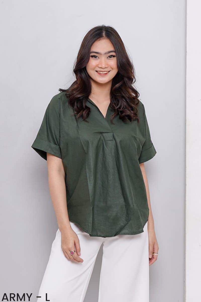 Kemeja Katun Twist Neck (Size M-L)