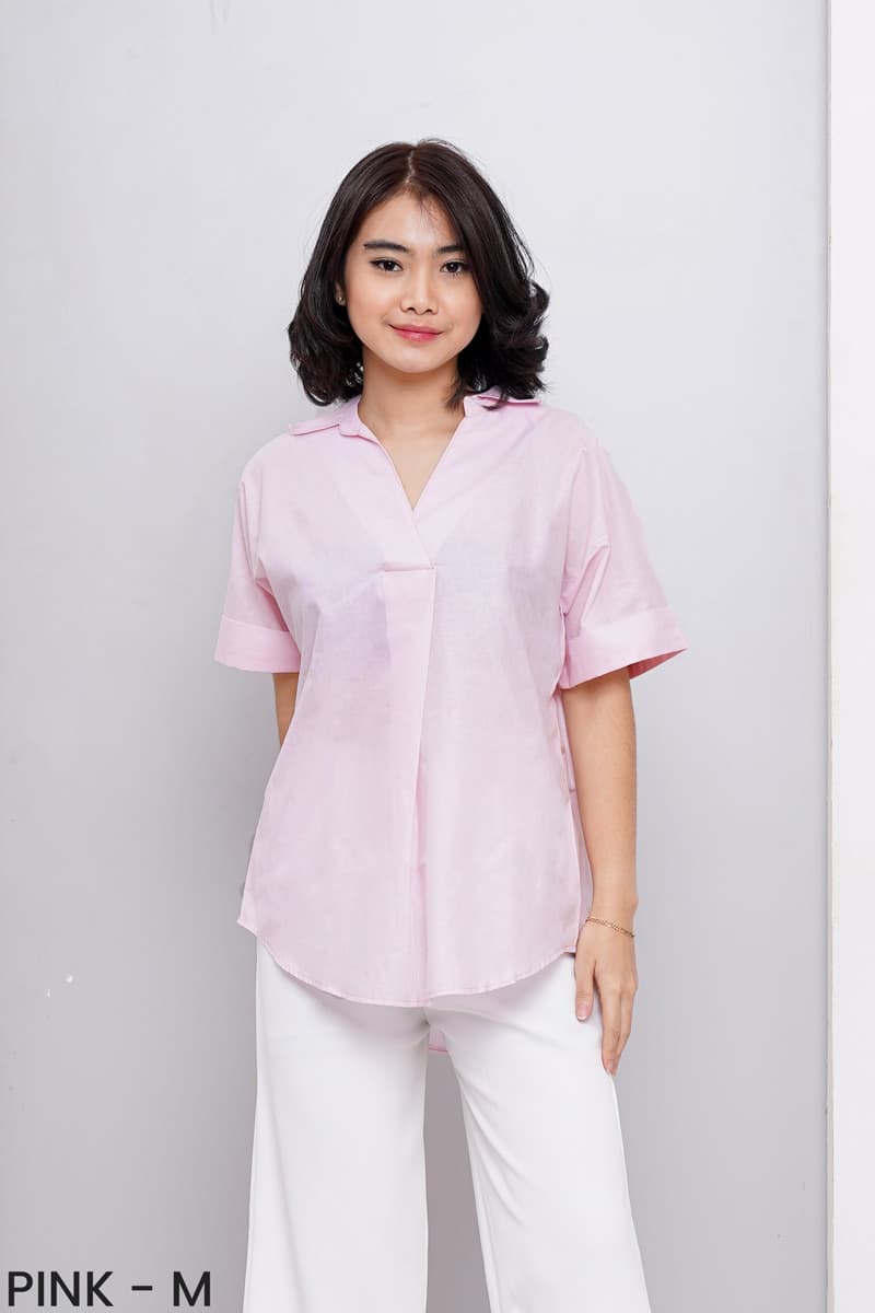 Kemeja Katun Twist Neck (Size M-L)