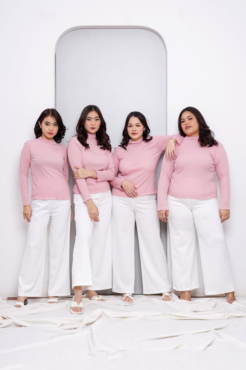 Knit Longsleeve Top (Size M-L)