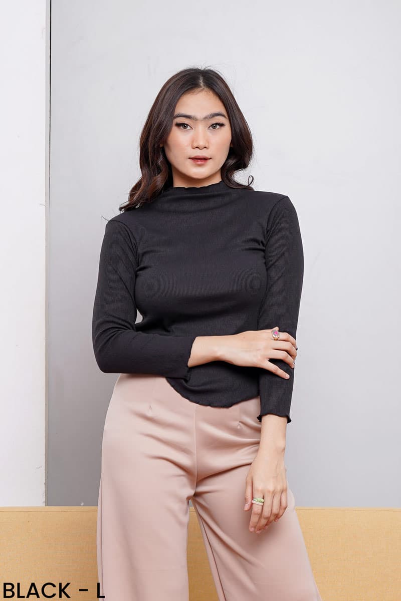 Knit Longsleeve Top (Size M-L)