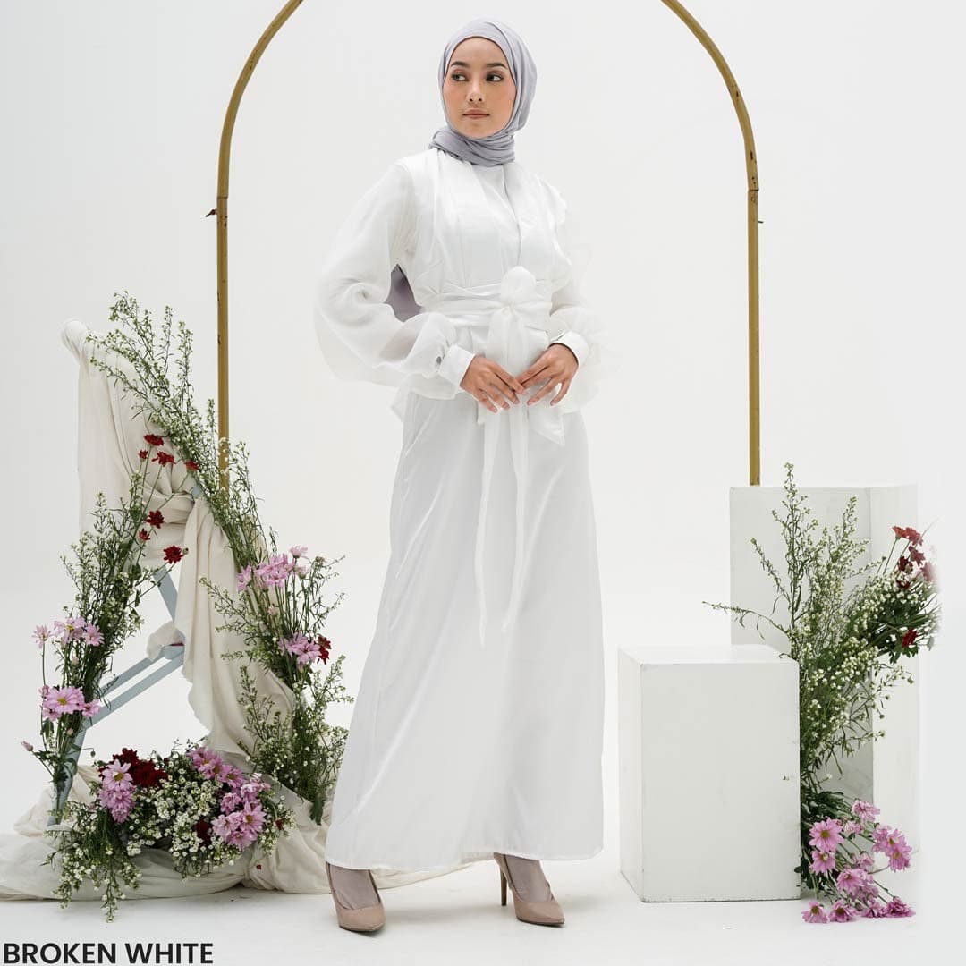 One Set Qutum Organza
