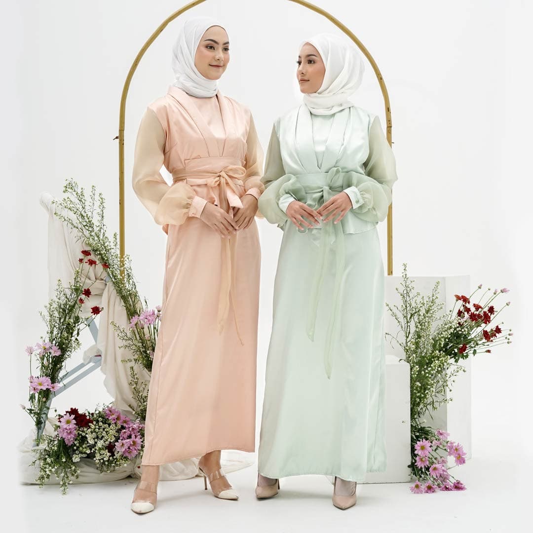 One Set Qutum Organza