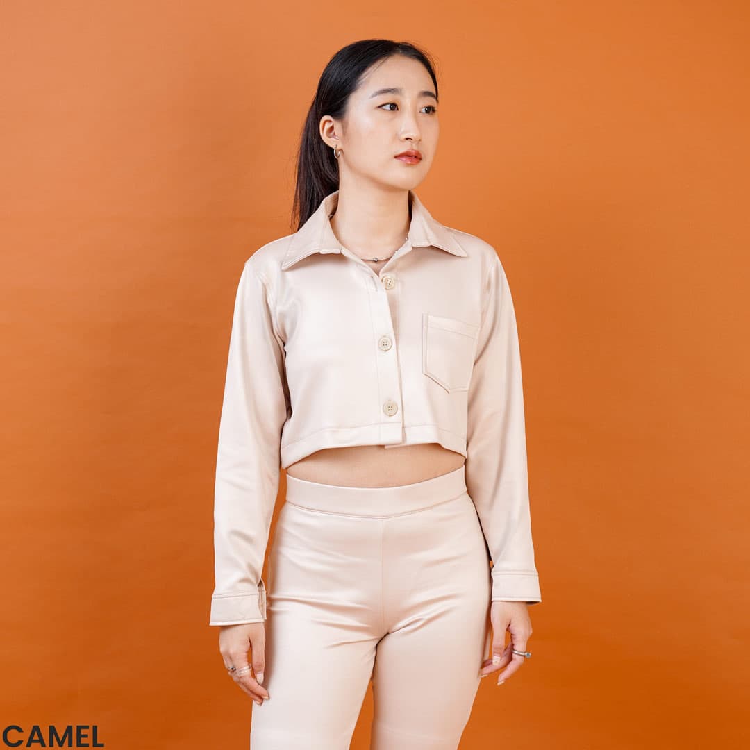 Kemeja Crop Kulit