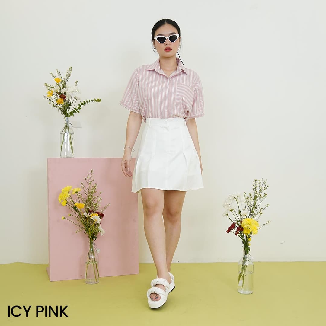 Kemeja Oversized Salur Inako