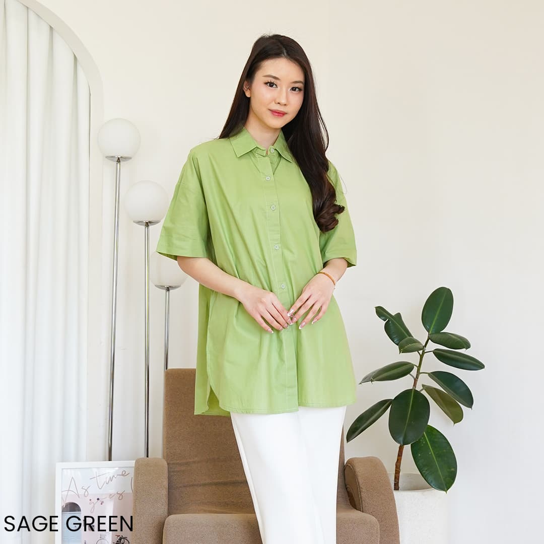 Kemeja Oversized Katun Lengan Pendek Pony