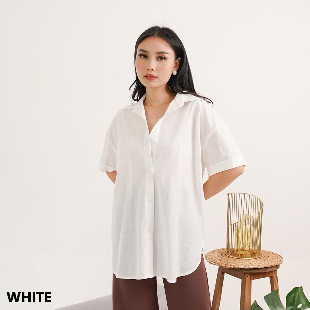 Kemeja Oversized Katun Lengan Pendek Pony