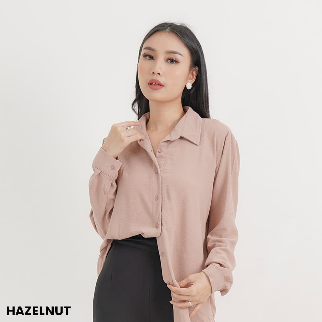 Kemeja Oversized Airflow Clover