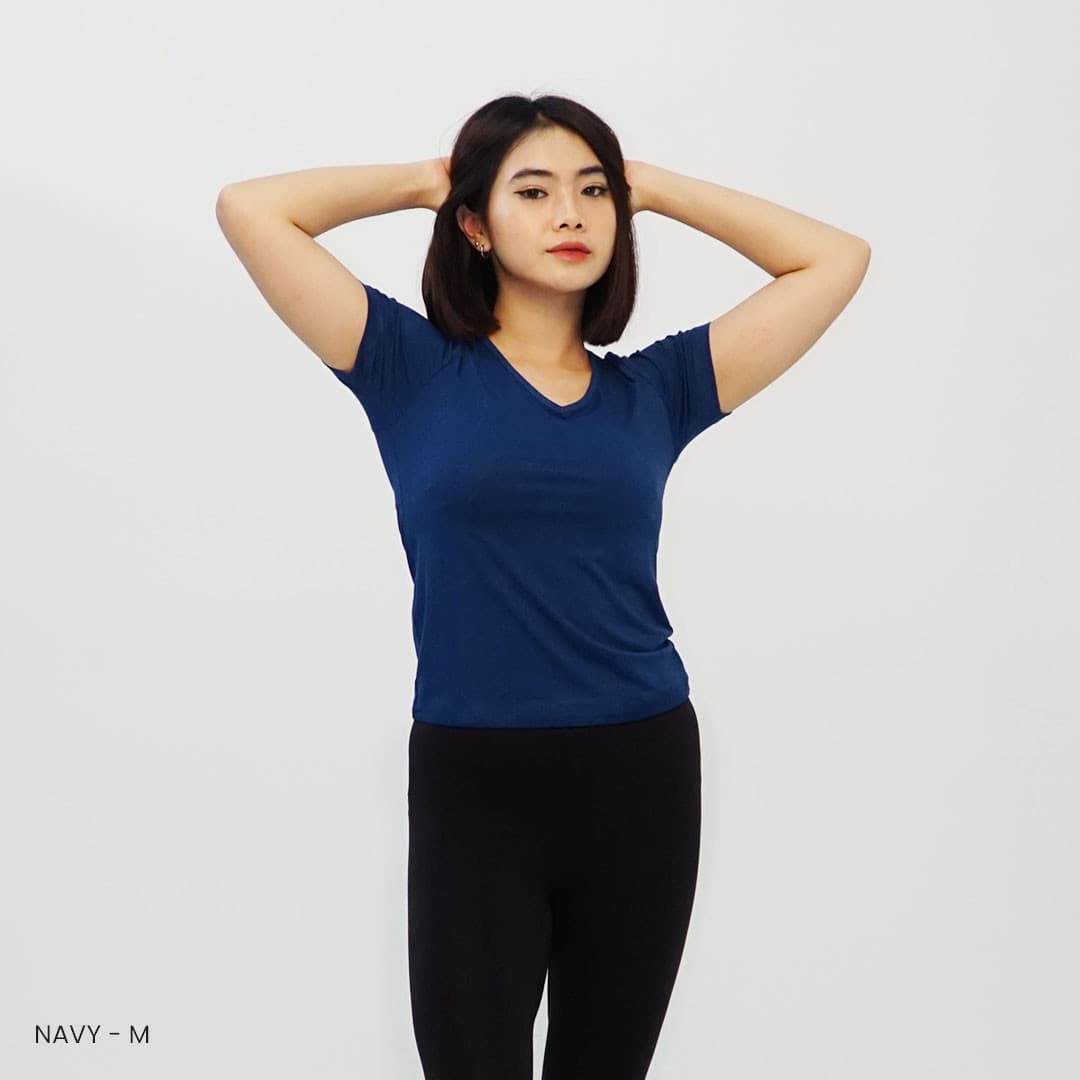 Kaos Lengan Pendek V-neck (Size M-L)