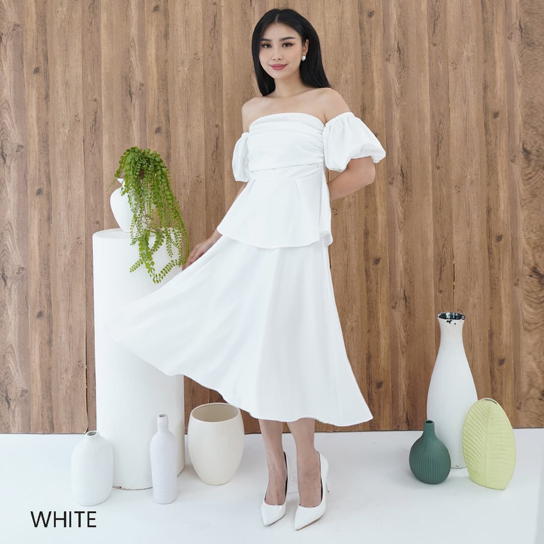 Satin Top Puff Sleeve Baby LA