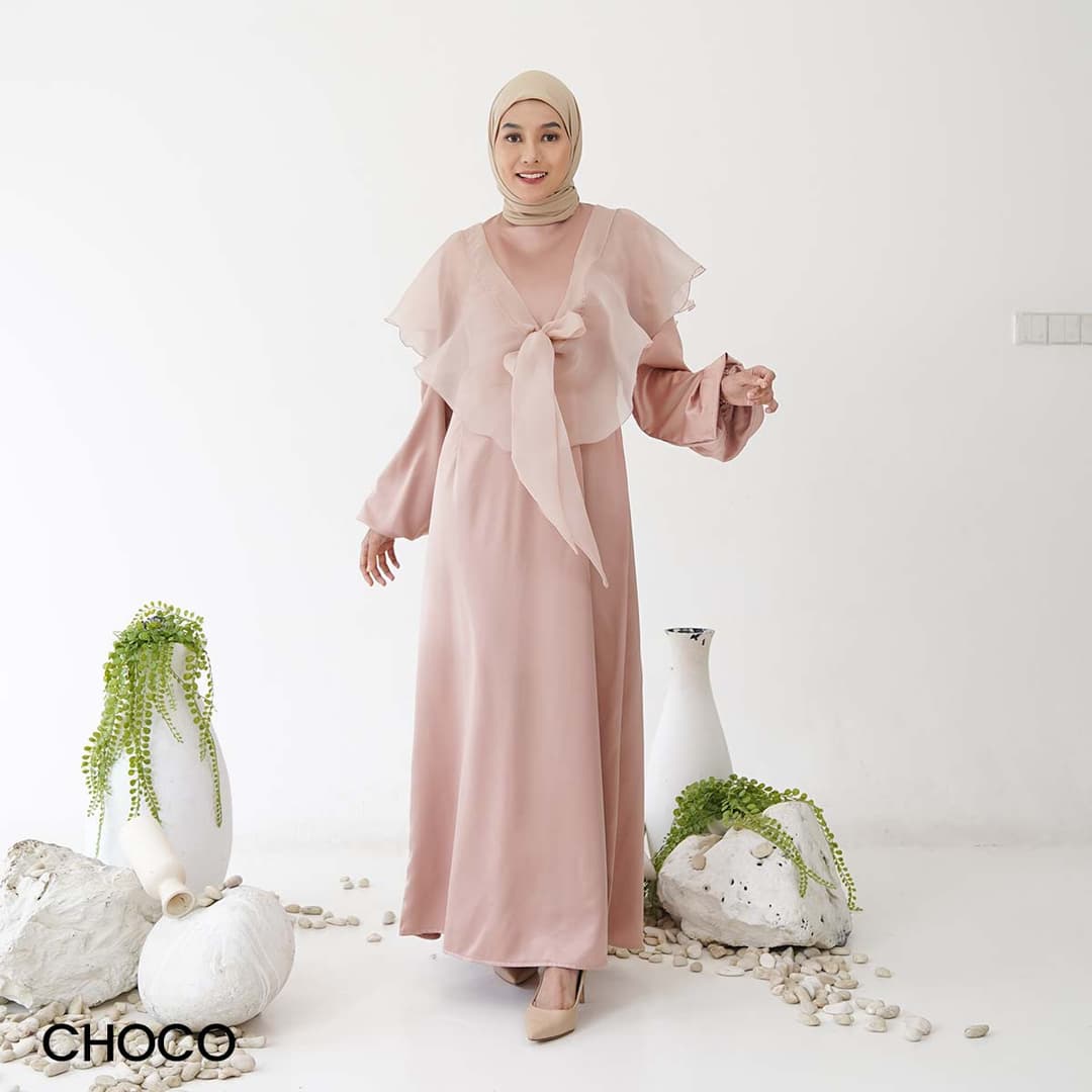 Outer Organza Ruffle Yepoo
