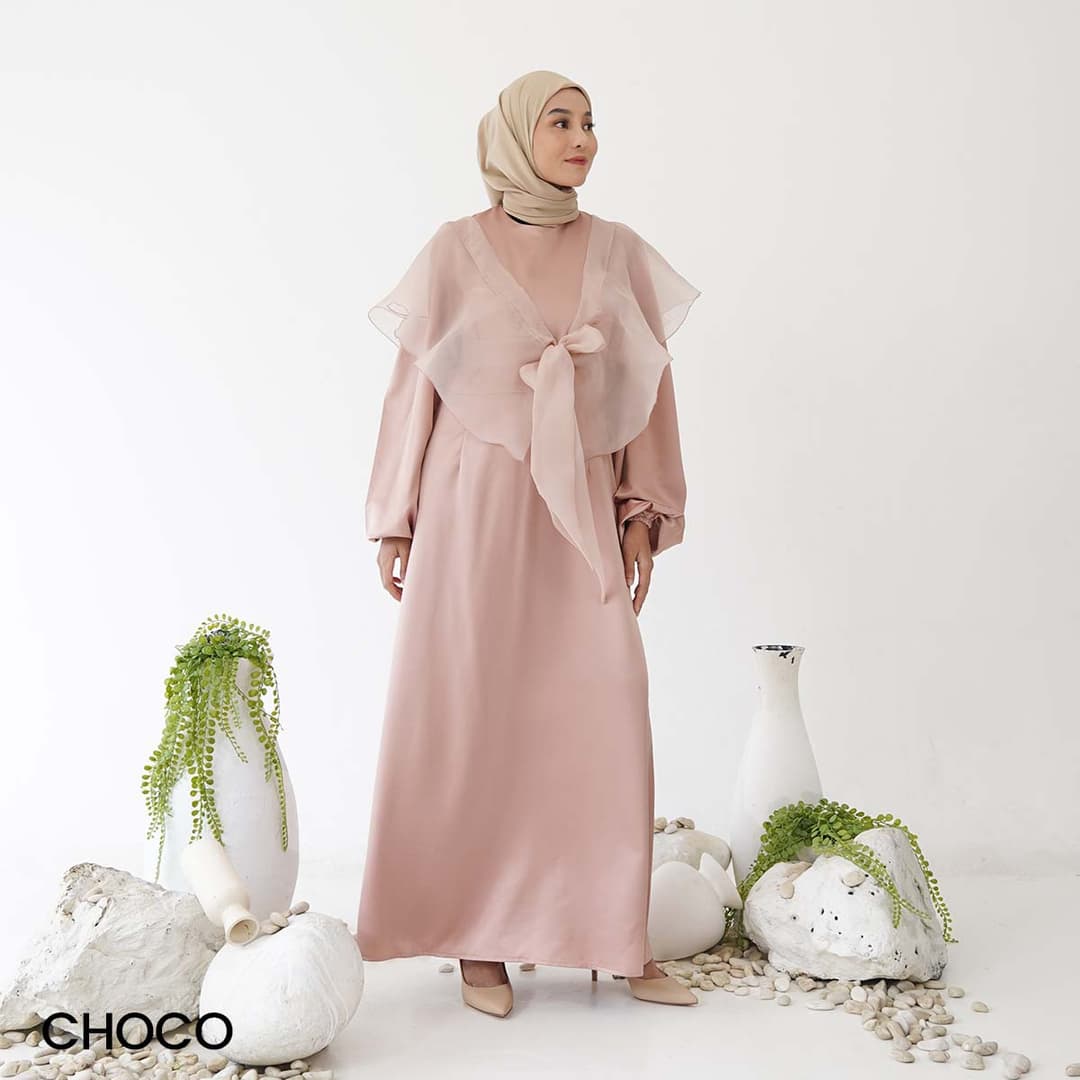 Outer Organza Ruffle Yepoo