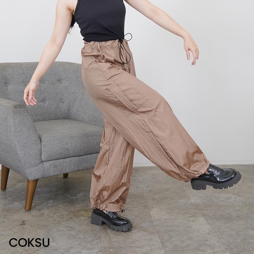 Nisu Cargo Pants