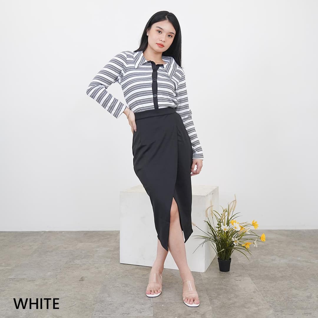 One Set Cardigan Moala