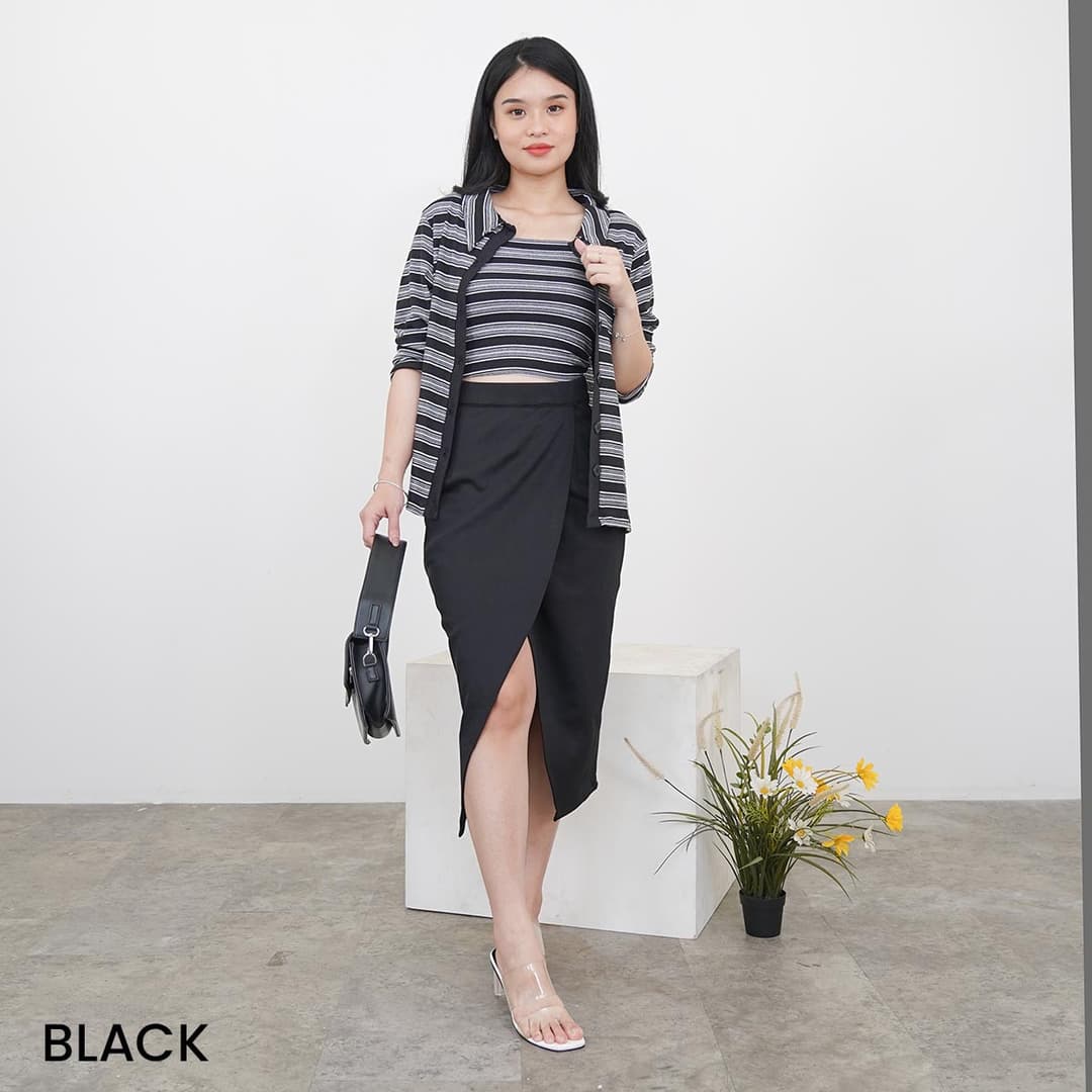 One Set Cardigan Moala
