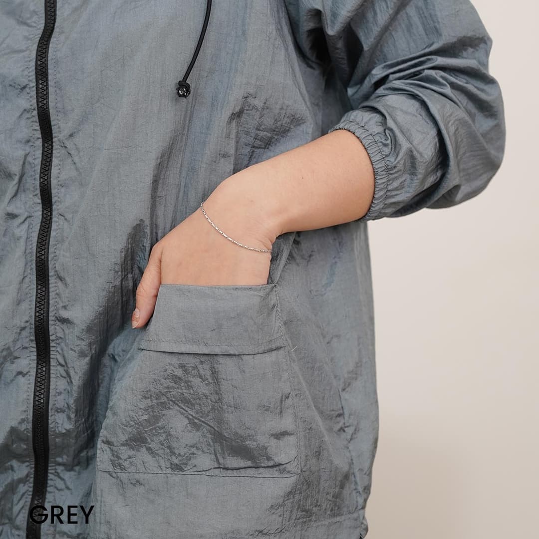 Jacket Crinkle Parasut Leo Anti Lecek