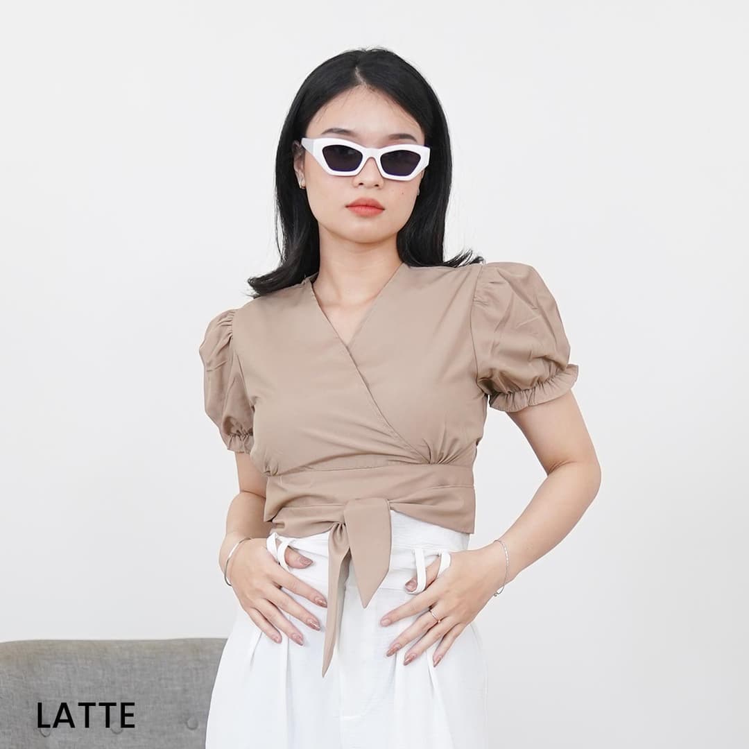 Puff Crop Top Overslag Kanaya