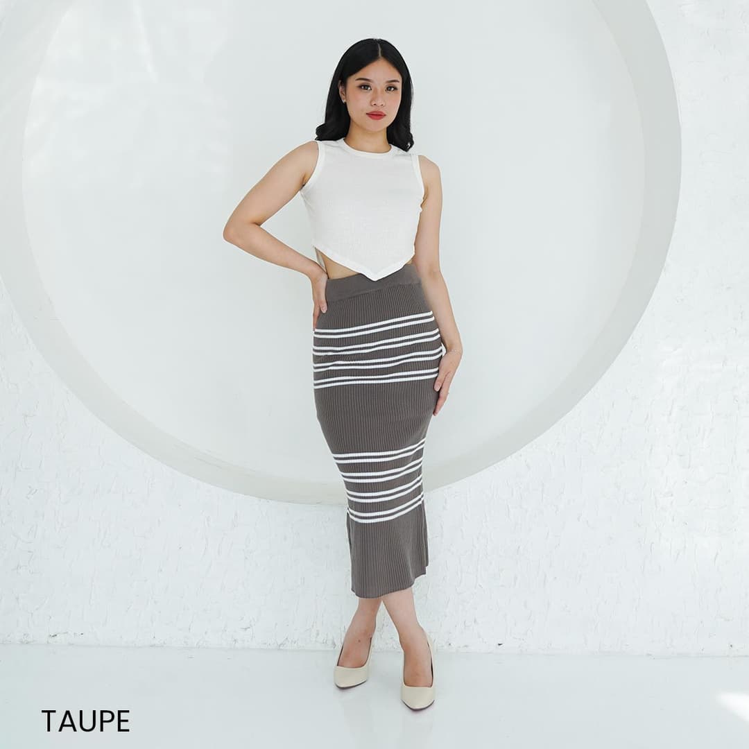 Rok Rajut Evabel