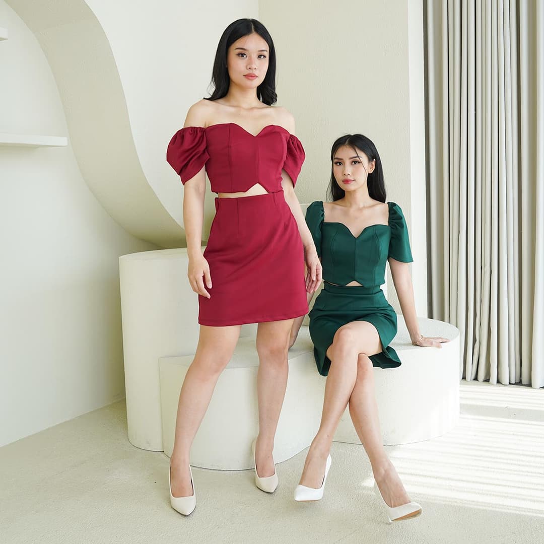Atasan One Set Rok Mini Mamiru