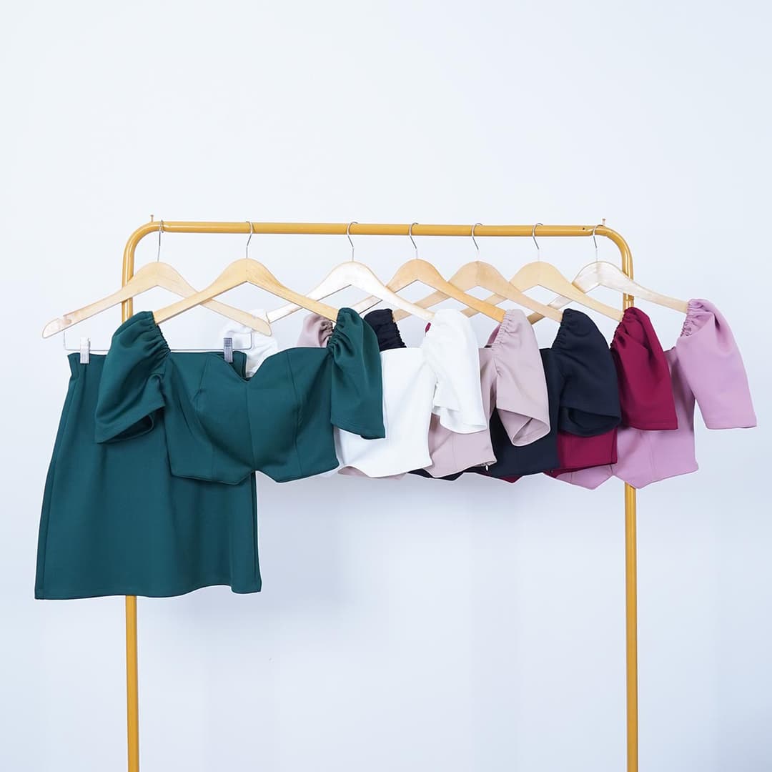 Atasan One Set Rok Mini Mamiru