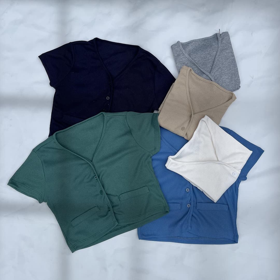 Atasan Knit Lengan Pendek Yebe