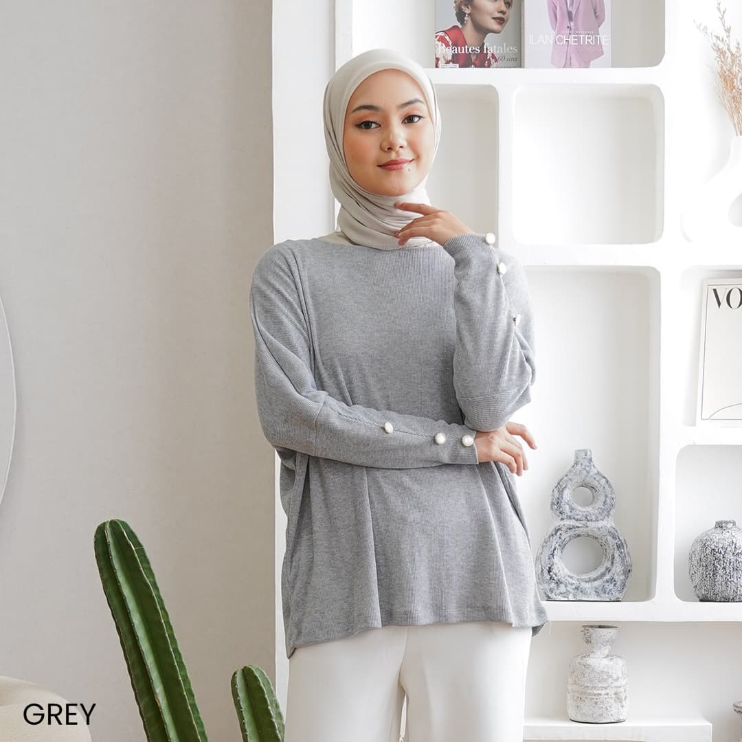 Abaira Batwing Long Sleeve Top