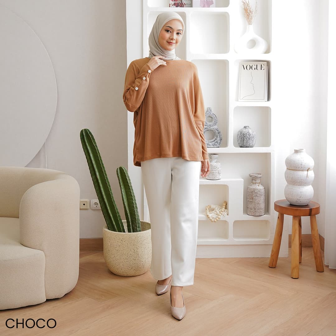 Abaira Batwing Long Sleeve Top