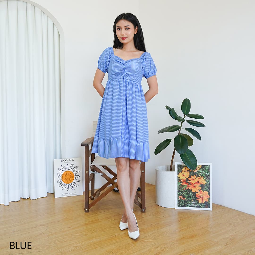 Dress Amila Puff Sleeve