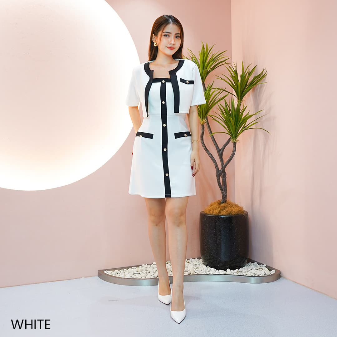 One Set Dress Outers Agatha