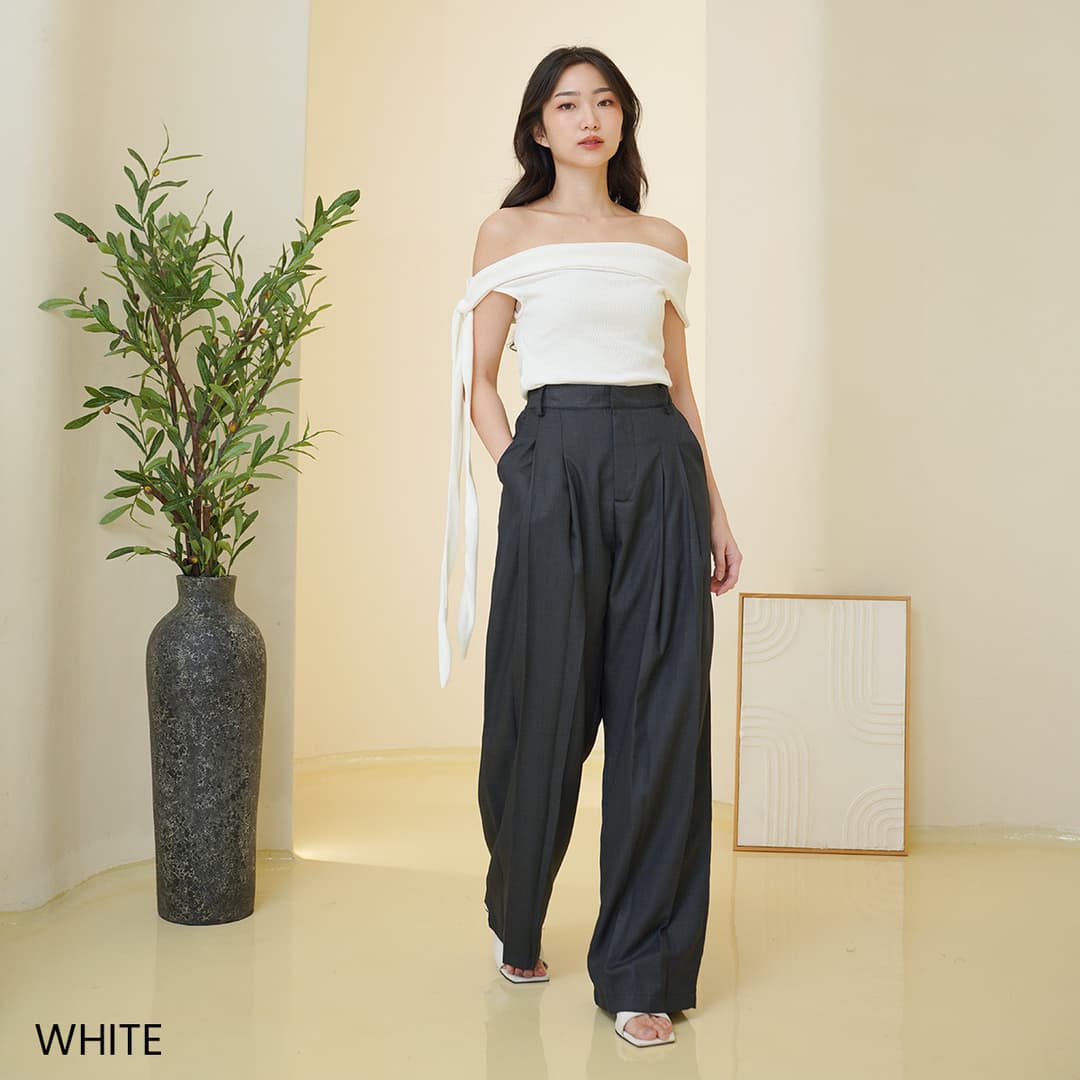 Sabrina Top Layer Pita Knit