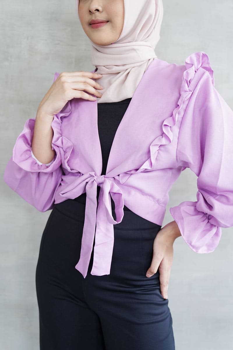 Outer Ruffle Taylor