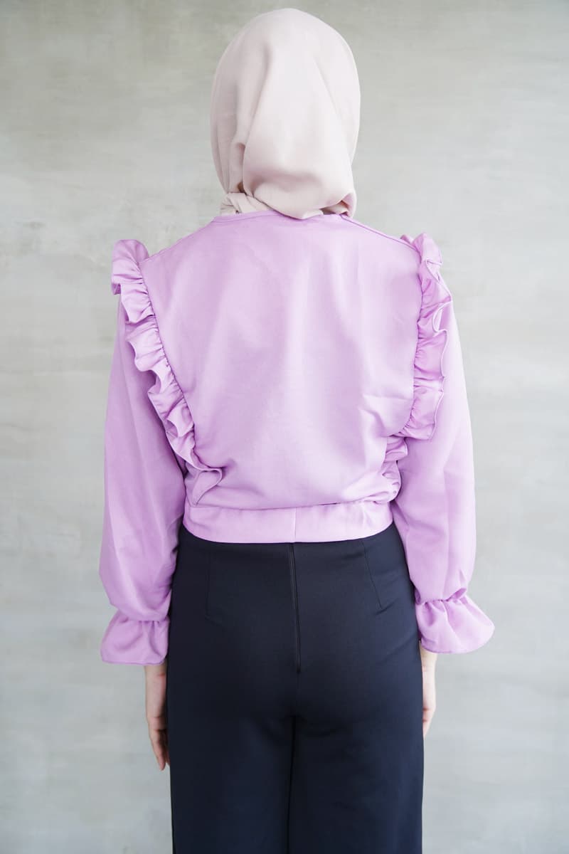 Outer Ruffle Taylor