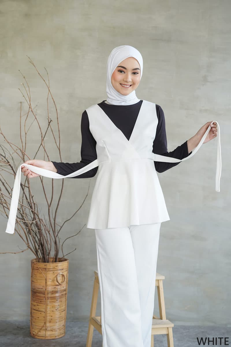 Alexa Set Blouse
