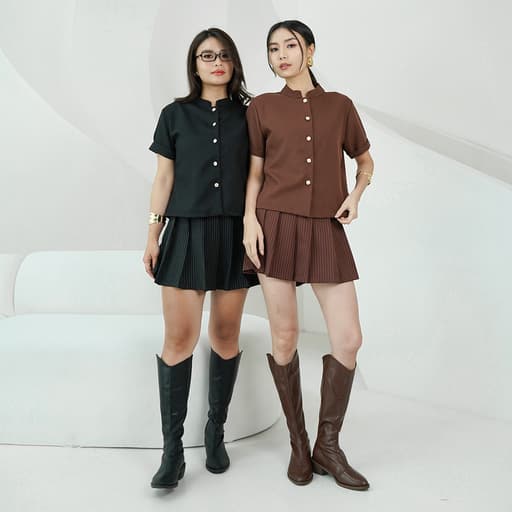 Luci Top Button Semiwool