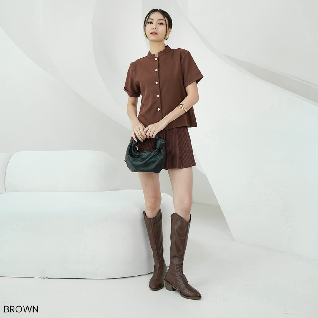 Luci Top Button Semiwool