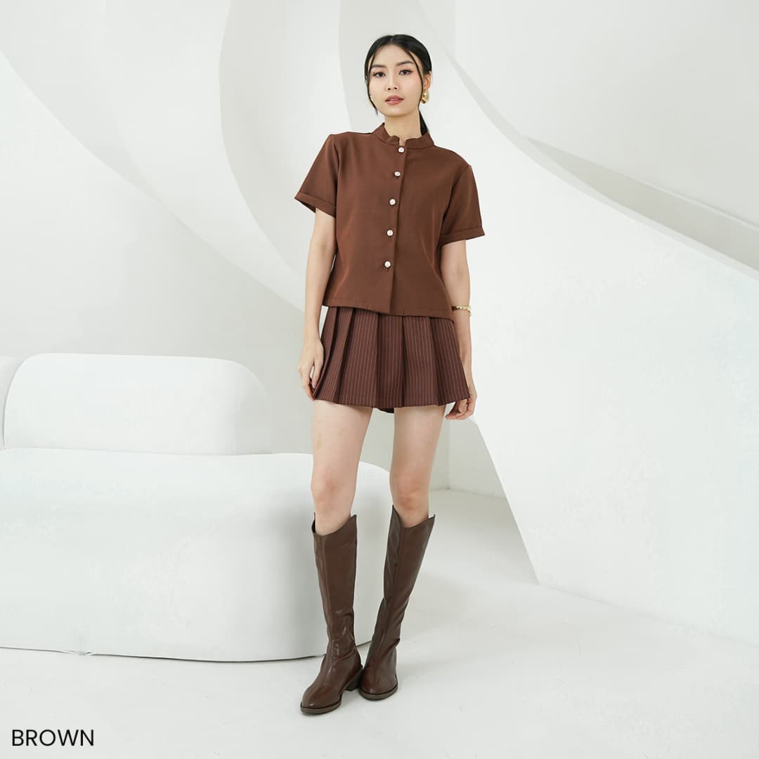 Luci Top Button Semiwool