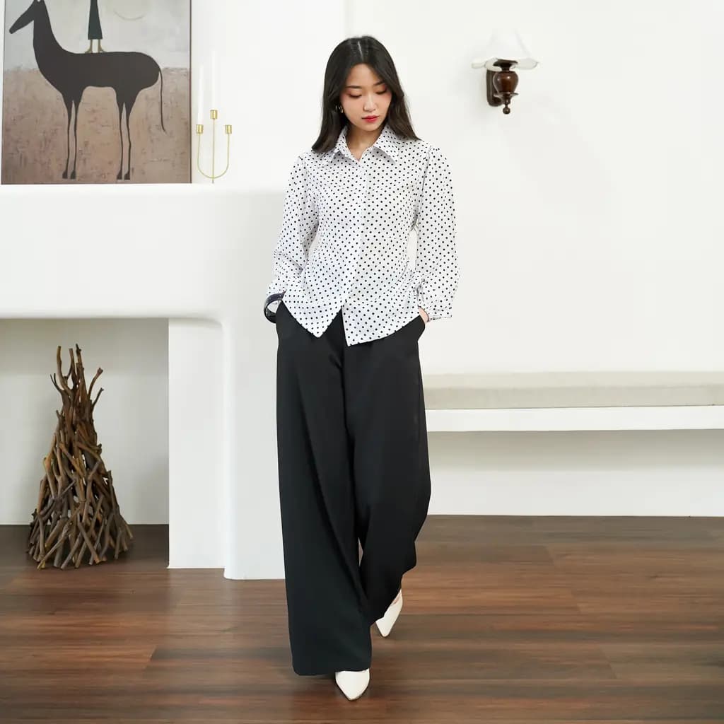 Kemeja Lengan Panjang Emidri Polkadot