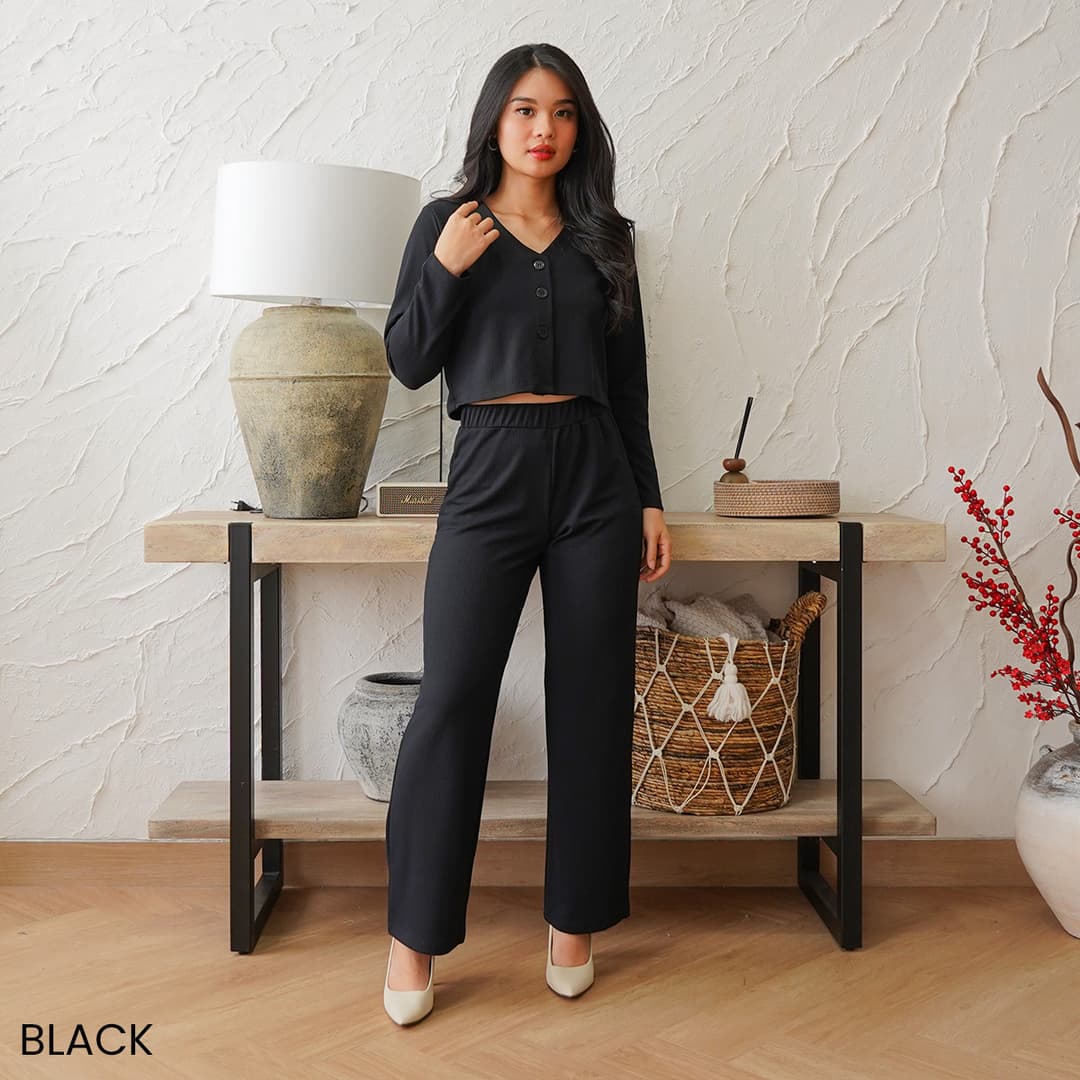 One Set Plisket Knit Mamoka